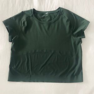Lululemon Cropped Short Sleeve Top